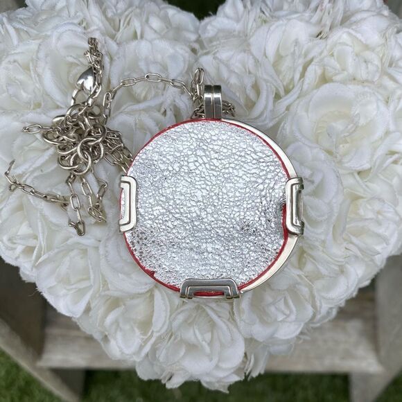 Authentic Brighton Circle Disc Necklace Red Backdrop & Heart Design Overlay EUC! - Picture 2 of 4